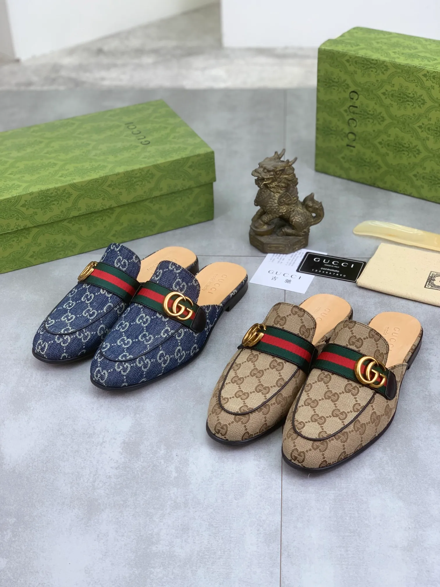Men's Men's Shoes💰P480💰【New Style】Water-dyed Niuli High Quality Gucci half-drag business leather shoes hot selection (Gucci) official website latest Gucci half-drag 🎁 business leather shoes, hot style 💥 simple and elegant style, exclusive for trendy men. Unique official website latest brand original double G embossing Elements 👑 Original Gucci decoration, fashionable and elegant, fabric original calfskin ✅ Fully imported first-layer cowhide lining, official website designated wear-resistant, rubber business outsole, classic model taken at the counter in real life 🎬Number: 38-44 (45 46 customized) 2⃣️colors available